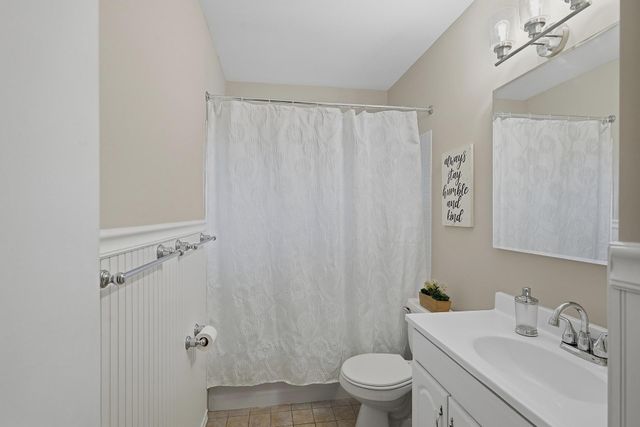 2280 Randy Avenue, White Bear Lake, MN 55110