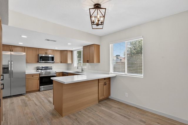 1237 W Rosewood Court, Chandler, AZ 85224