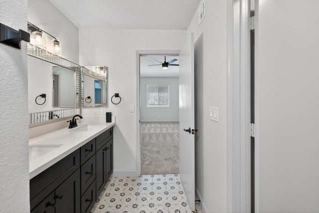 1237 W Rosewood Court, Chandler, AZ 85224