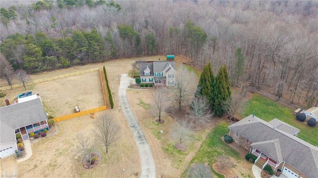 7702 Sorrel Run Court, Summerfield, NC 27358