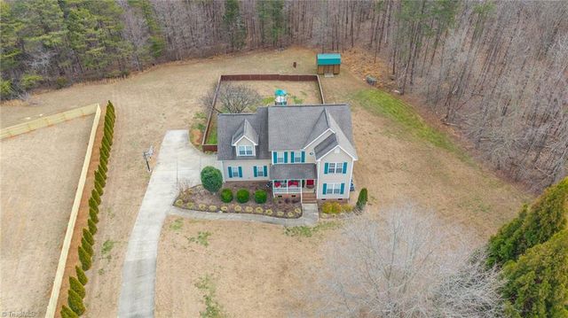 7702 Sorrel Run Court, Summerfield, NC 27358