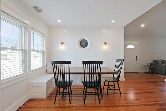 2321 18TH AVENUE W, Bradenton, FL 34205