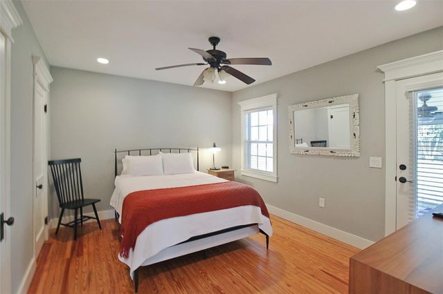 2321 18TH AVENUE W, Bradenton, FL 34205