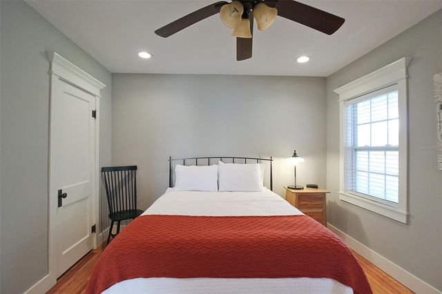 2321 18TH AVENUE W, Bradenton, FL 34205