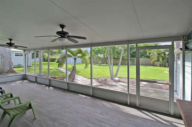 2321 18TH AVENUE W, Bradenton, FL 34205