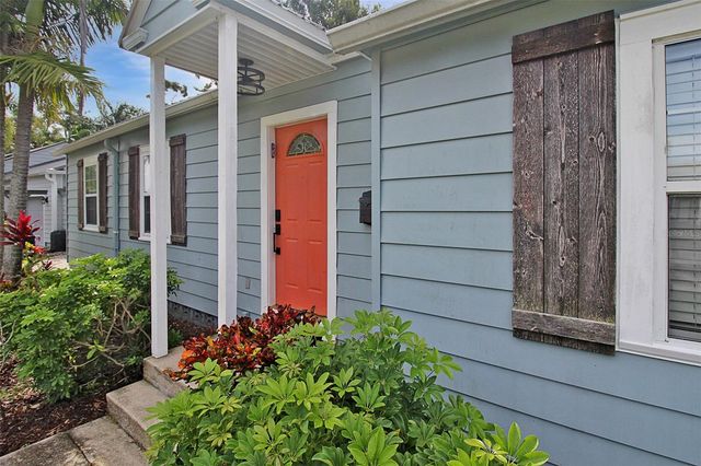 2321 18TH AVENUE W, Bradenton, FL 34205