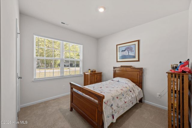 801 Crane Drive, New Bern, NC 28560