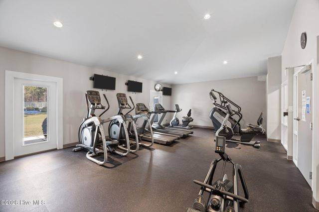 801 Crane Drive, New Bern, NC 28560