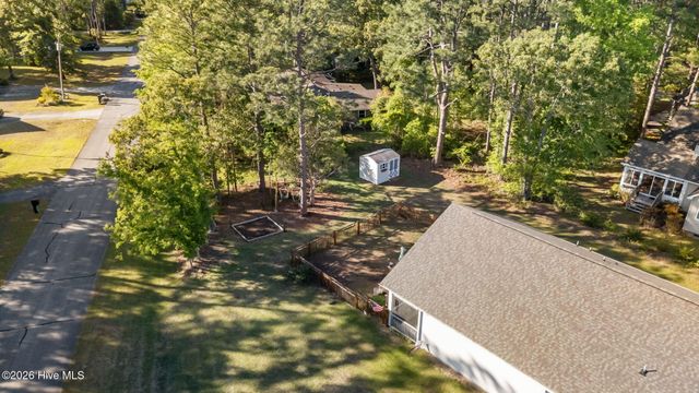 801 Crane Drive, New Bern, NC 28560