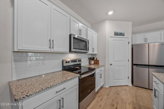 801 Crane Drive, New Bern, NC 28560