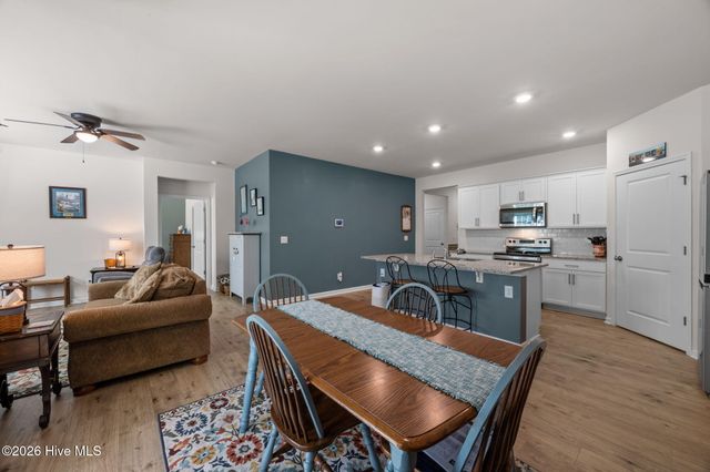 801 Crane Drive, New Bern, NC 28560