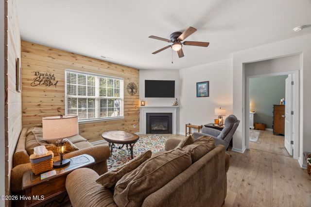 801 Crane Drive, New Bern, NC 28560