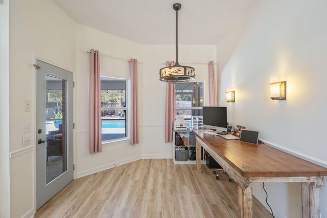 314 Glen Avenue, Valparaiso, FL 32580