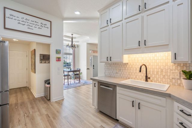 314 Glen Avenue, Valparaiso, FL 32580