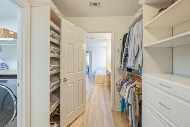 314 Glen Avenue, Valparaiso, FL 32580