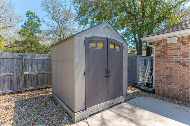 314 Glen Avenue, Valparaiso, FL 32580