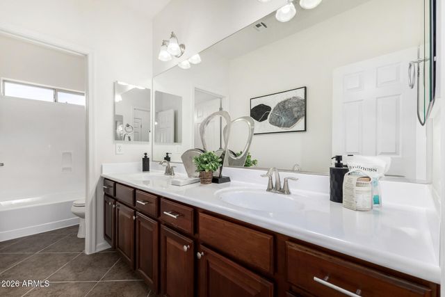 26212 N 54TH Avenue, Phoenix, AZ 85083