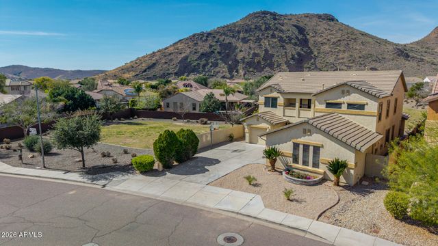 26212 N 54TH Avenue, Phoenix, AZ 85083