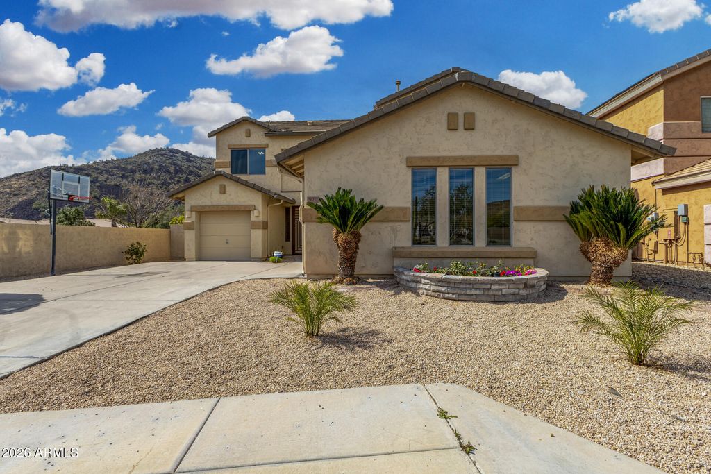 26212 N 54TH Avenue, Phoenix, AZ 85083