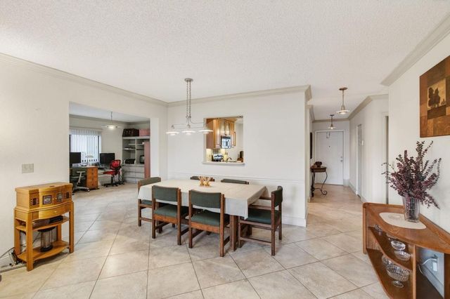 14584 Bonaire Boulevard, Delray Beach, FL 33446