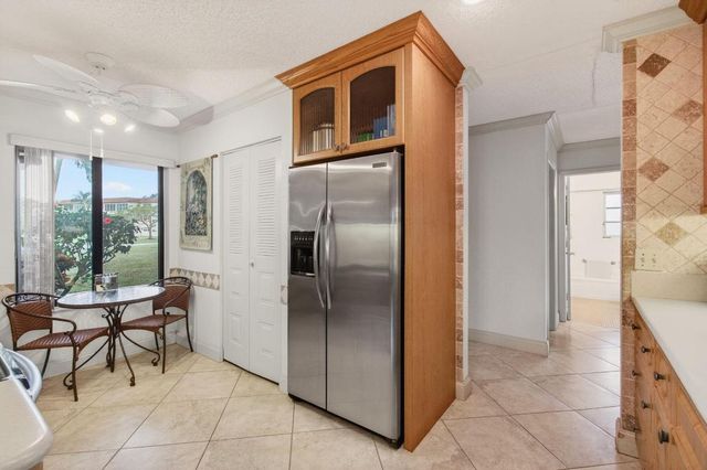 14584 Bonaire Boulevard, Delray Beach, FL 33446