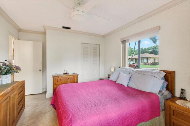 14584 Bonaire Boulevard, Delray Beach, FL 33446