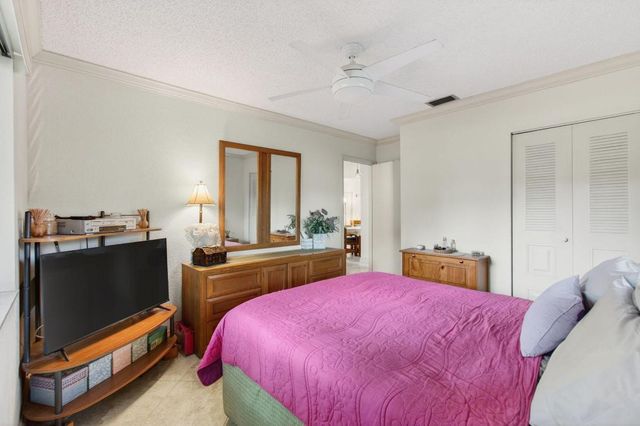 14584 Bonaire Boulevard, Delray Beach, FL 33446