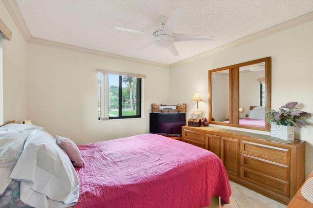 14584 Bonaire Boulevard, Delray Beach, FL 33446