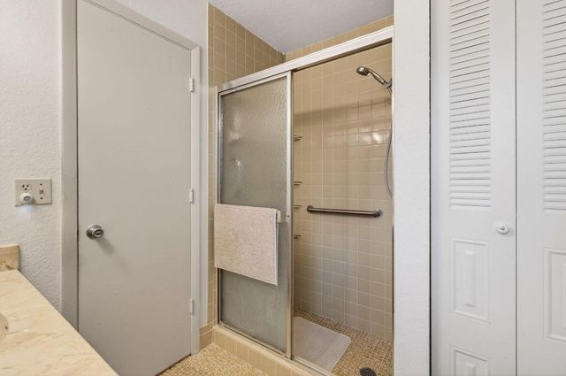 14584 Bonaire Boulevard, Delray Beach, FL 33446