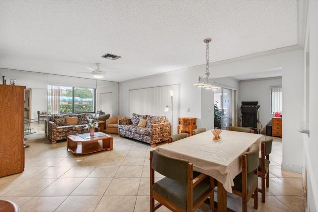 14584 Bonaire Boulevard, Delray Beach, FL 33446