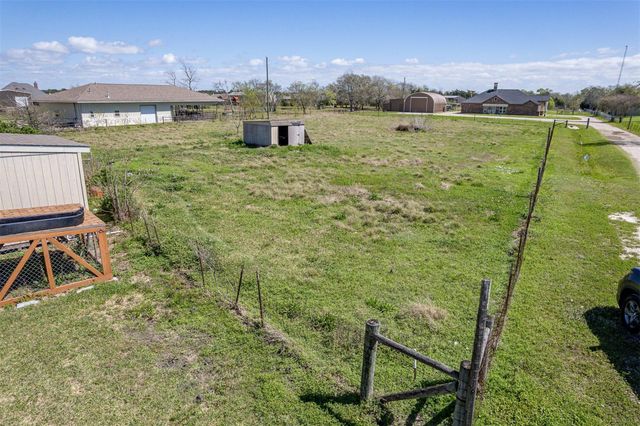 6534 Fm 3180 Road, Baytown, TX 77523