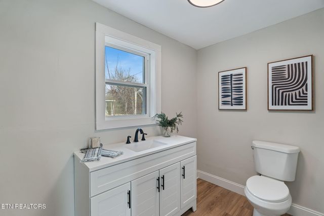 6617 Washington Pike, Knoxville, TN 37918