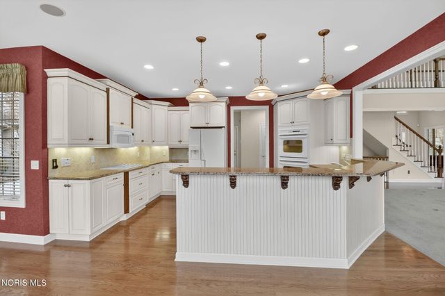 3519 Deer Creek Drive, Maumee, OH 43537