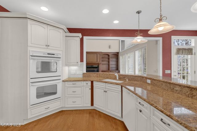 3519 Deer Creek Drive, Maumee, OH 43537