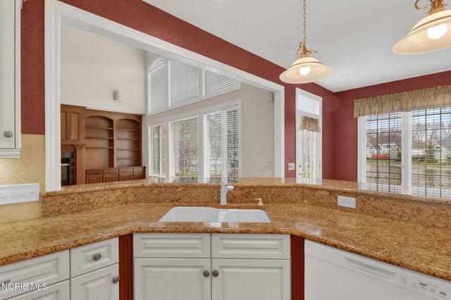 3519 Deer Creek Drive, Maumee, OH 43537