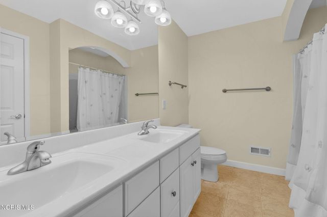 3519 Deer Creek Drive, Maumee, OH 43537