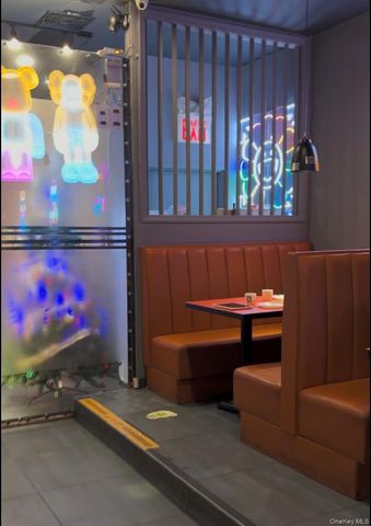 - Prince Street, Flushing, NY 11354