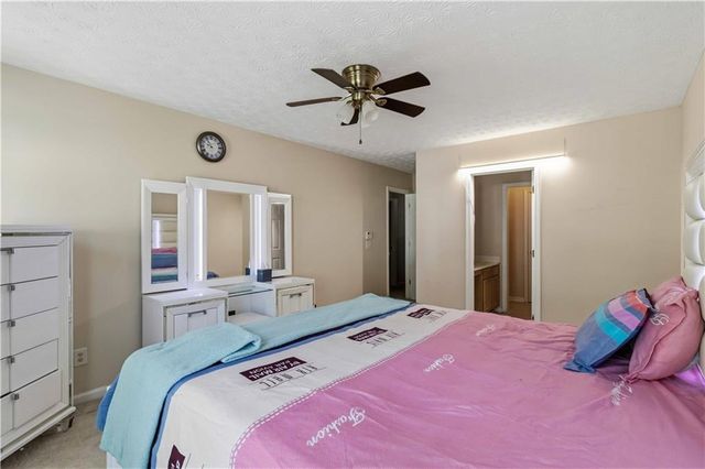 6031 Grovegate Lane, Tucker, GA 30084