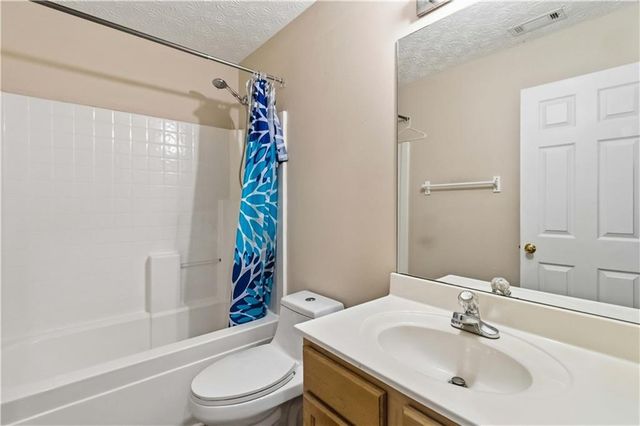 6031 Grovegate Lane, Tucker, GA 30084