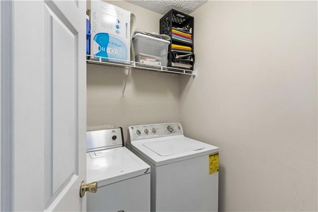 6031 Grovegate Lane, Tucker, GA 30084