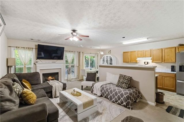 6031 Grovegate Lane, Tucker, GA 30084