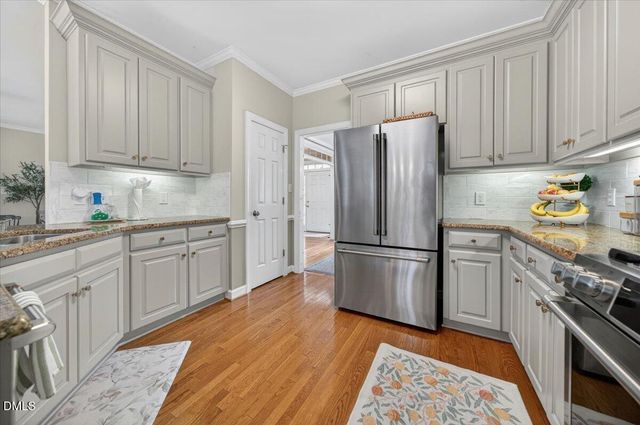305 Briardale Avenue, Cary, NC 27519