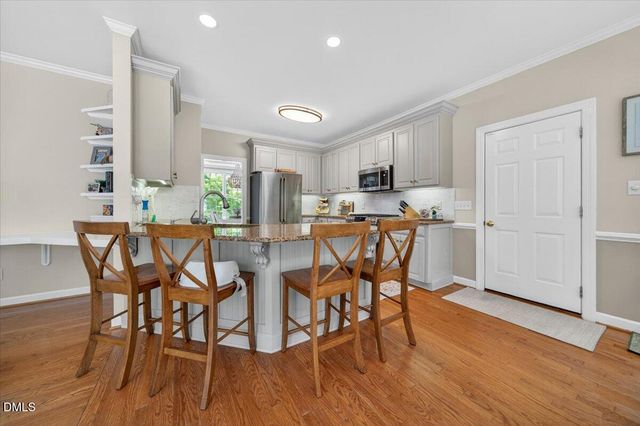 305 Briardale Avenue, Cary, NC 27519