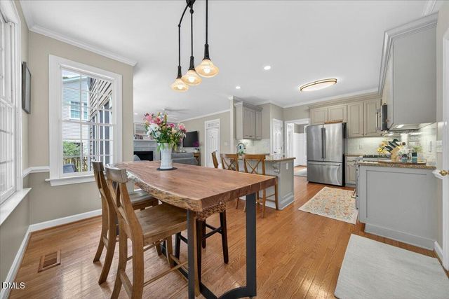 305 Briardale Avenue, Cary, NC 27519