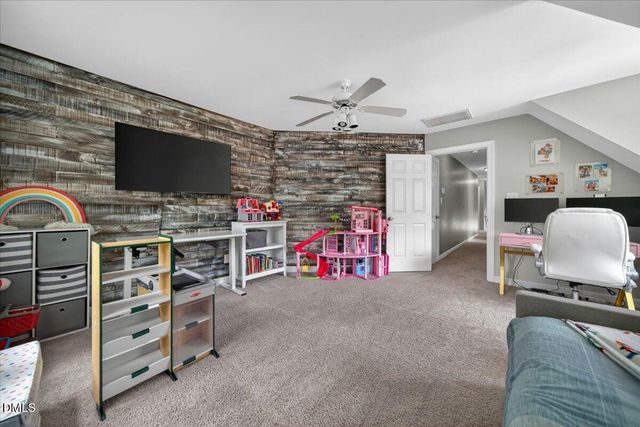 305 Briardale Avenue, Cary, NC 27519