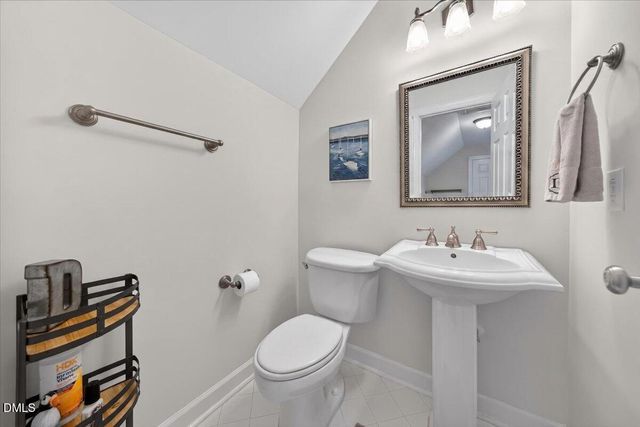 305 Briardale Avenue, Cary, NC 27519