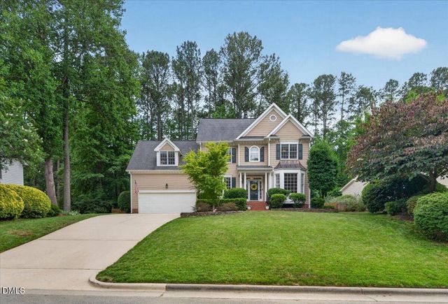 305 Briardale Avenue, Cary, NC 27519