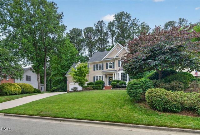 305 Briardale Avenue, Cary, NC 27519