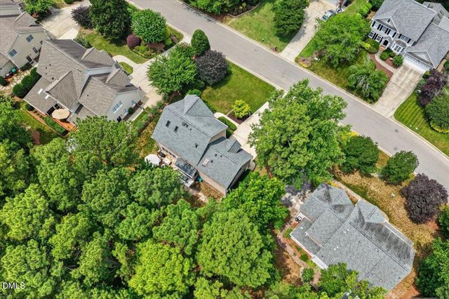 305 Briardale Avenue, Cary, NC 27519