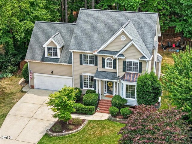 305 Briardale Avenue, Cary, NC 27519